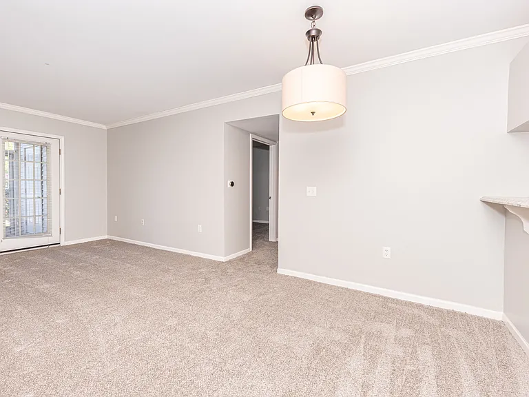2646 S Knightsbridge Cir #1 — Photo 18
