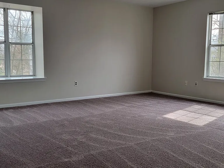 1024 Willings Way — Photo 7