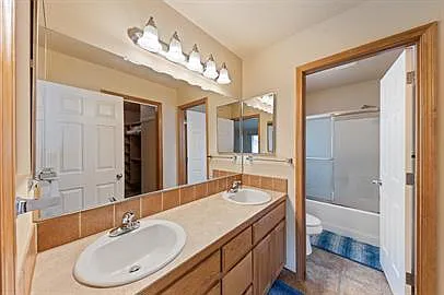 261 Oliver Ct — Photo 20