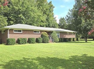 216 Briarwood Dr, Belton, SC 29627