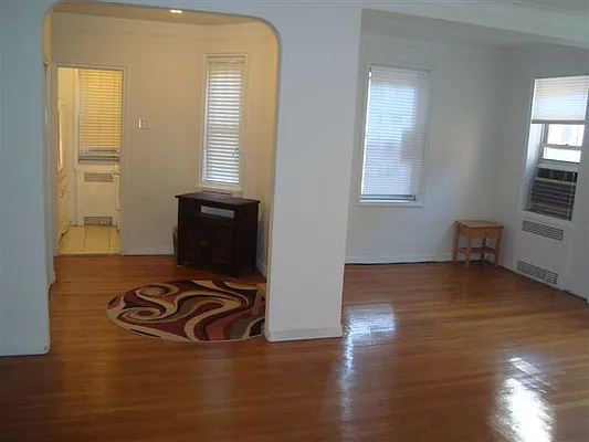 Sold by Benjamin Realty Since 1980 | media 22