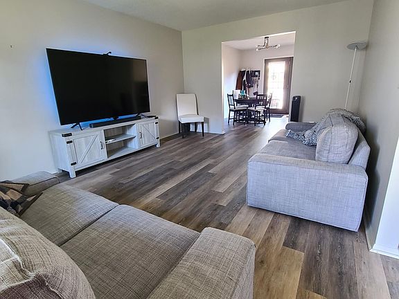 5th image of 6176 Stornoway Dr S