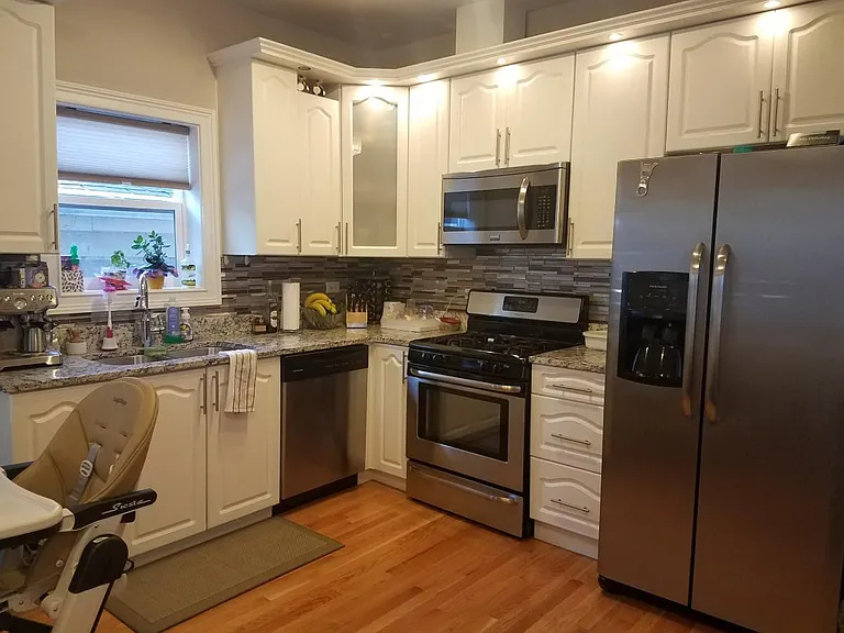 4503 N Karlov Ave #1 — Photo 3