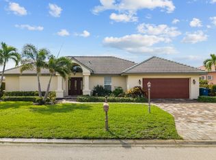 14831 Canaan Dr, Fort Myers, FL 33908
