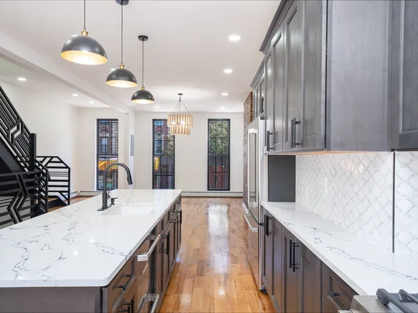 326 Malcolm X Boulevard image 6 of 35