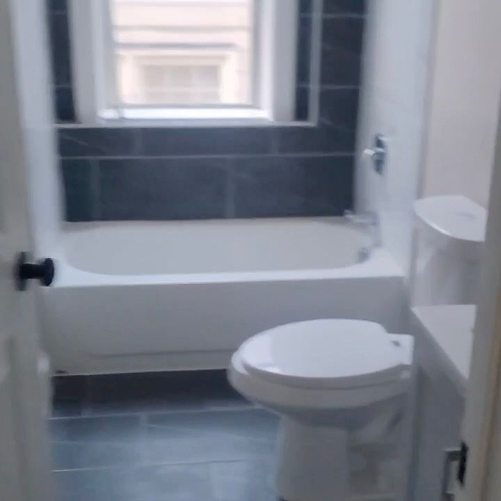 1st image of 190A N Park St Unit 5