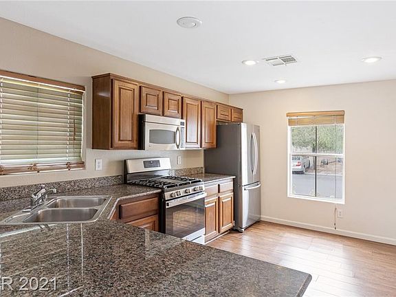 3rd image of 5086 W Eldorado Ln