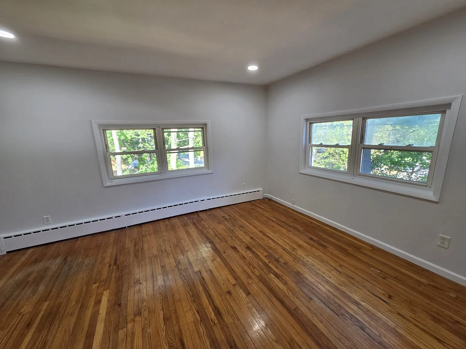 3 bed, 850 sqft, $3,000 — Photo 4