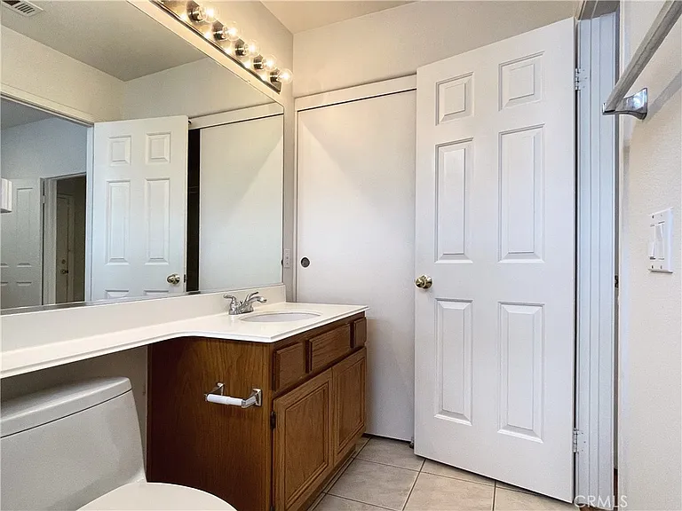 2712 Westbourne Pl — Photo 17
