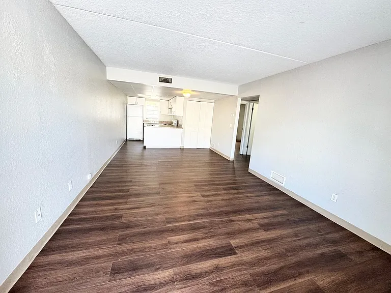 1229 Kennedy Rd #68 — Photo 2