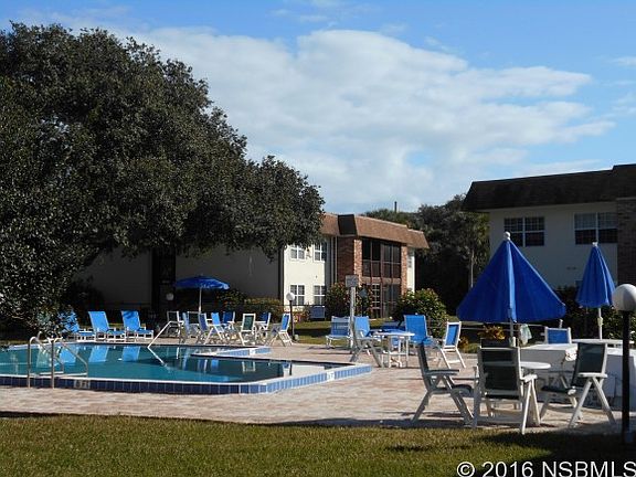 4th image of 3800 Saxon Dr APT 22B