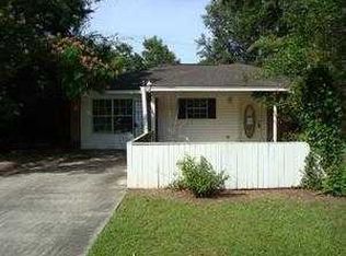 1428 Willow St, Ocean Springs, MS 39564