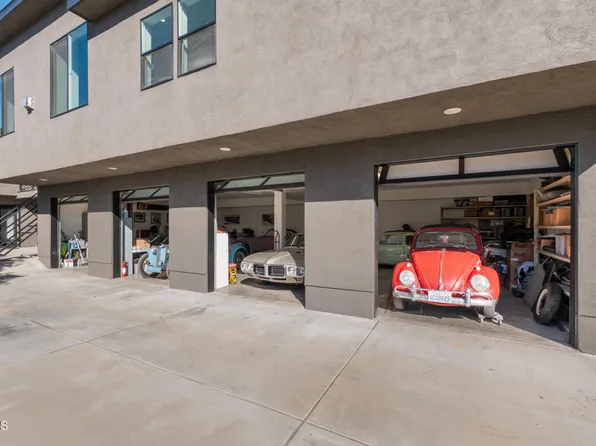 1818 New York Dr, Altadena, CA 91001