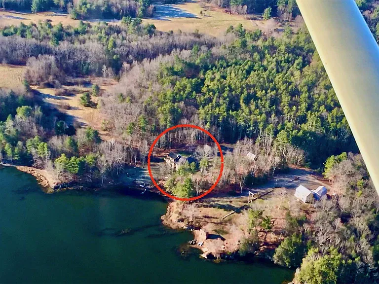 Misc: Aerial photo of property (circle denotes owner's home; stand-alone unit is behind)