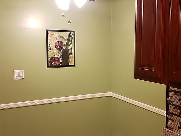 5th image of 2260 Burnett St APT 2J