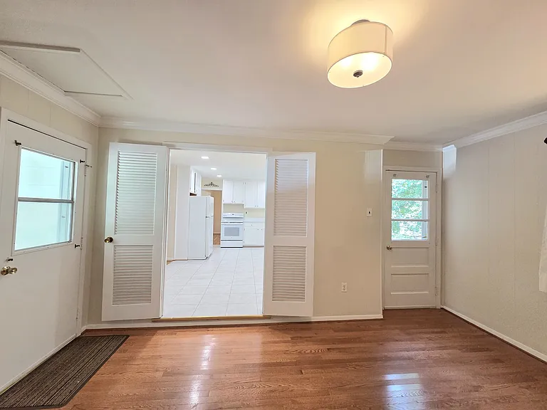 111 Tamarisk Ct — Photo 21