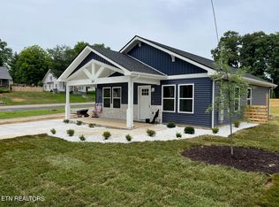 207 Kingwood Rd, Knoxville, TN 37918
