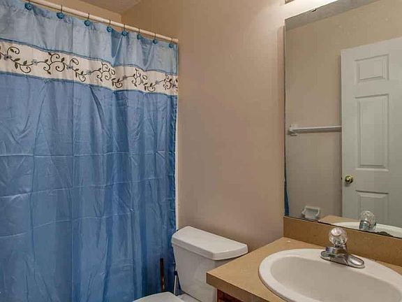 4th image of 2730 Lantana Lakes Dr W