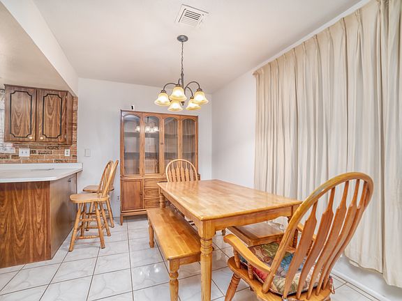 5th image of 4614 Grand Manor Dr #1
