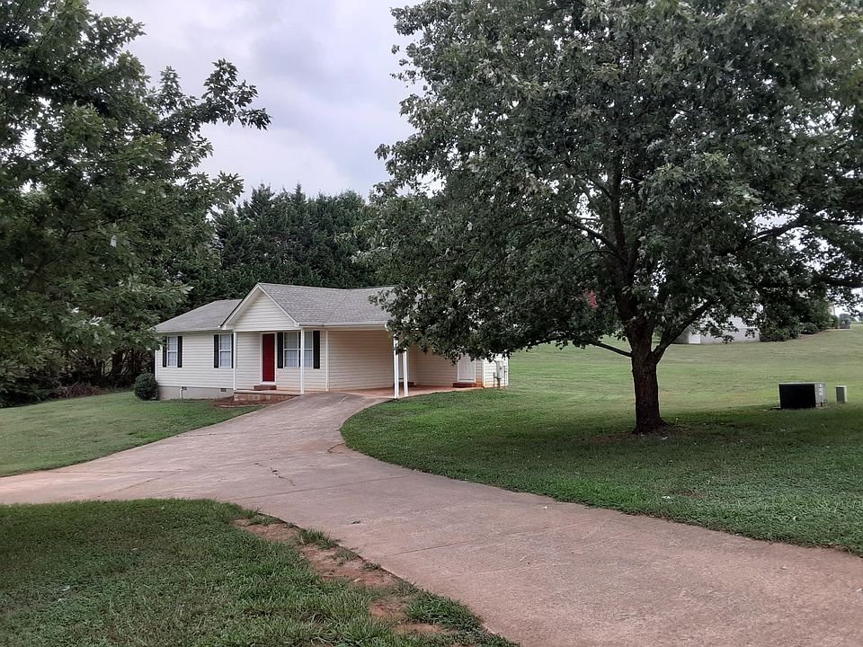 Private Drive to house.