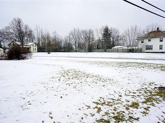 3rd image of 4281 Sheridan Dr