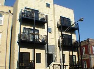 3754 N Wilton Ave APT 2S, Chicago, IL 60613