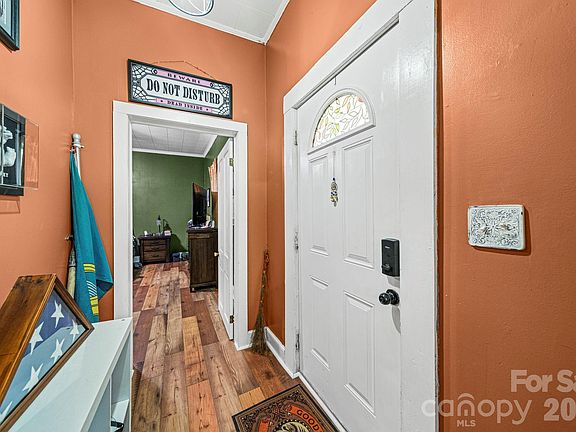 5th image of 1930 S Post Rd