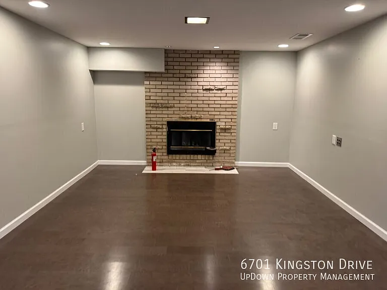 6701 Kingston Dr — Photo 28