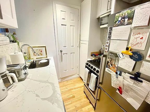 5th image of 190 Bleecker St APT 12