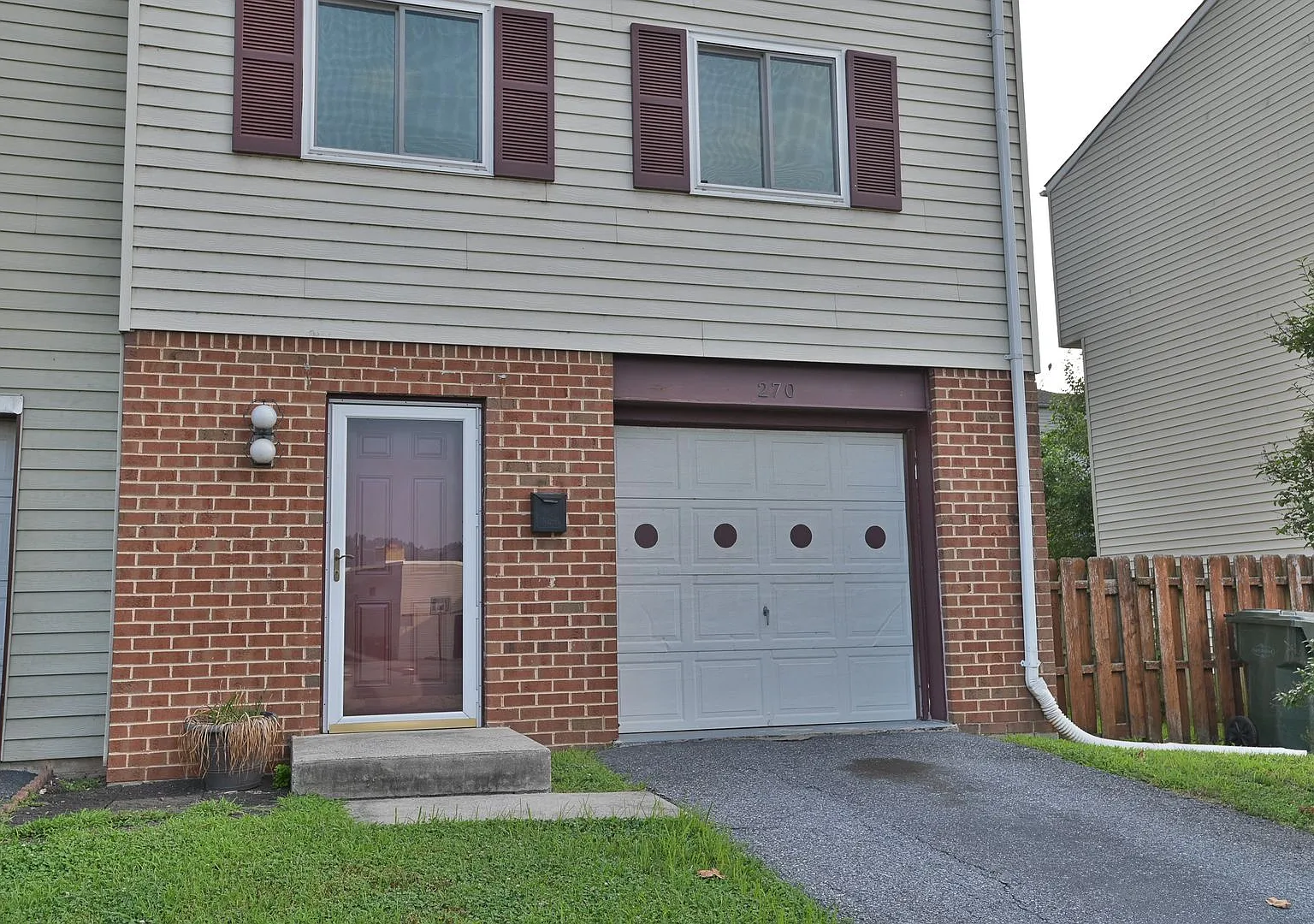 Townhouse in Highspire — Photo 3