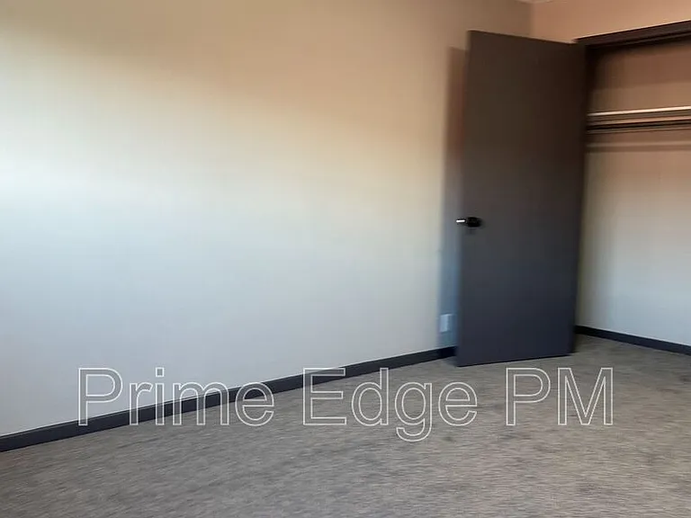 1121 N 28th St #8 — Photo 10