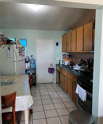 5th image of 1138 S Golden West Ave