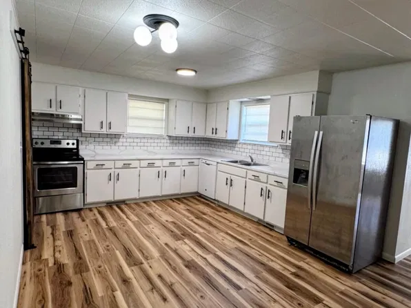 303 Vine Street, Alton, MO 65606