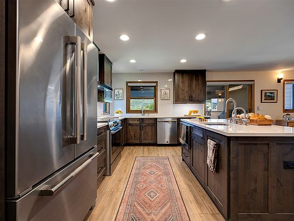 5th image of 1734 Highland Way UNIT 1734