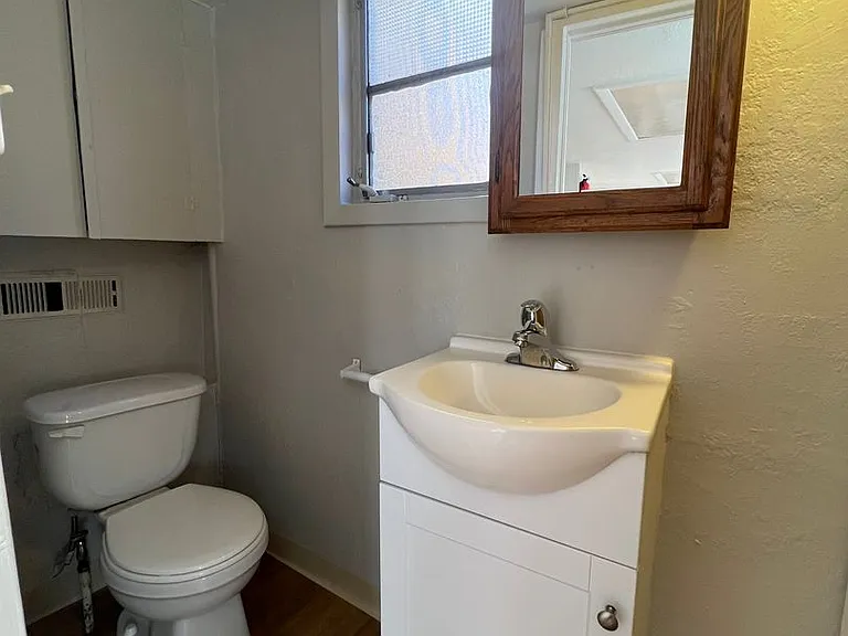 505 Canon Ave — Photo 10