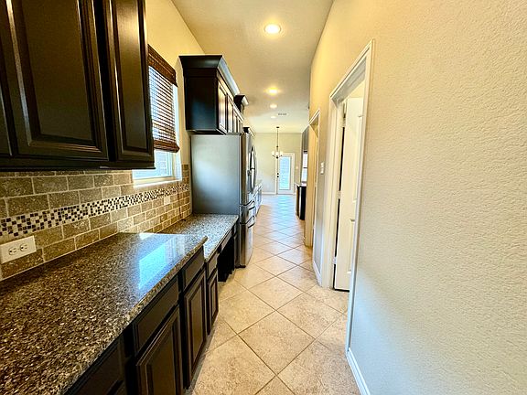 5th image of 2034 Sundown Dr