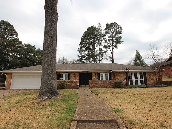 2nd image of 1601 Hubbard Dr