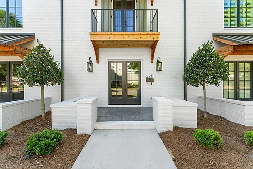 2211 Paul W Bryant Dr #2211 Photo 1