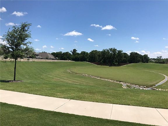 5th image of 408 Lake Weatherford