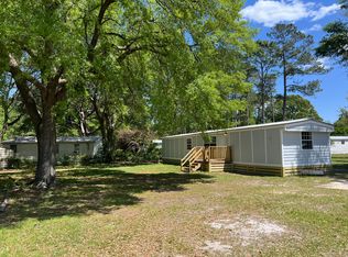 439 Riverside Cir, Jesup, GA 31545