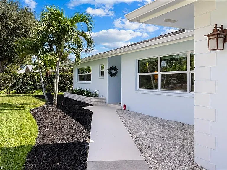 1252 Pompei Ln — Photo 3