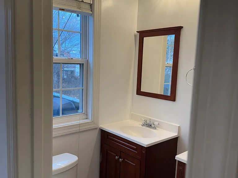 611 Quincy St NW #4 — Photo 28