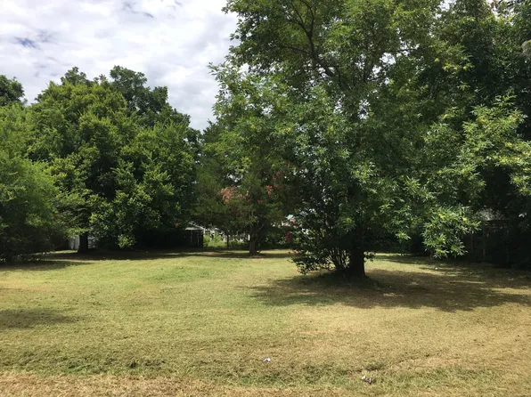 1330 E Whittaker St, Shawnee, OK 74801
