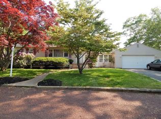 325 Merion Ave, Pine Beach, NJ 08741