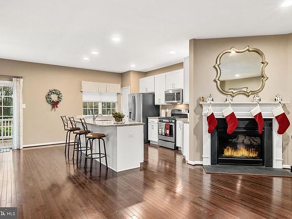 4th image of 15 Lani Ln