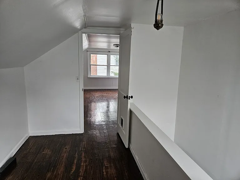 3935 Farrell Dr — Photo 11
