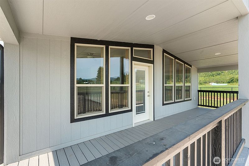 3rd image of 210 Mossyrock Road W