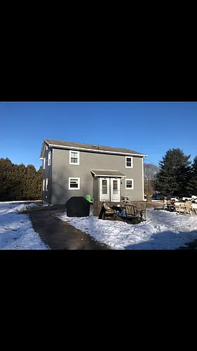 6 Colonial Dr Photo 1