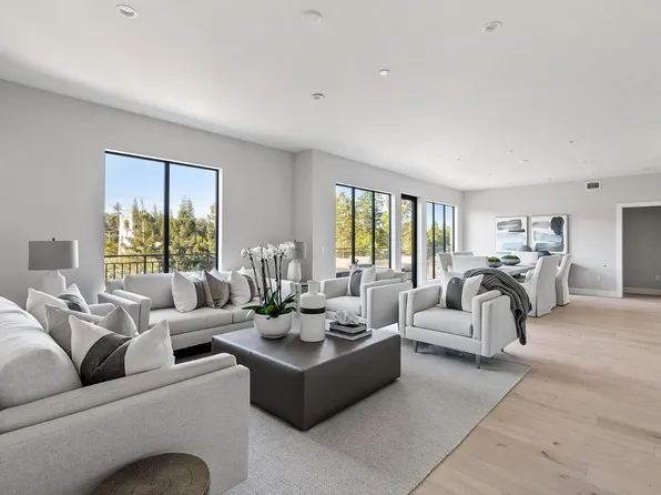 450 1st St #Penthouse 2, Los Altos, CA 94022