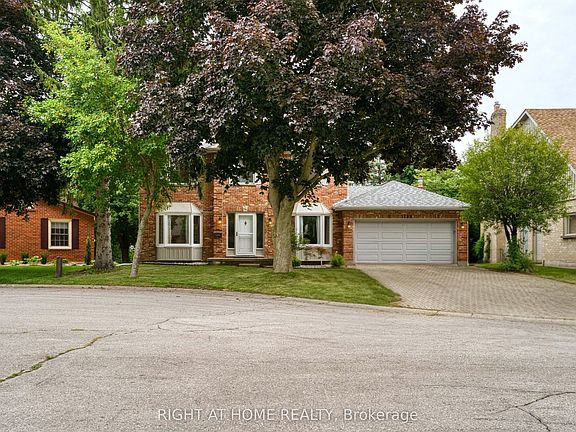 3rd image of 1789 Phillbrook Ct